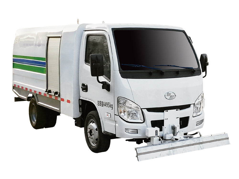 Ruibao Q48 pure electric road maintenance vehicle